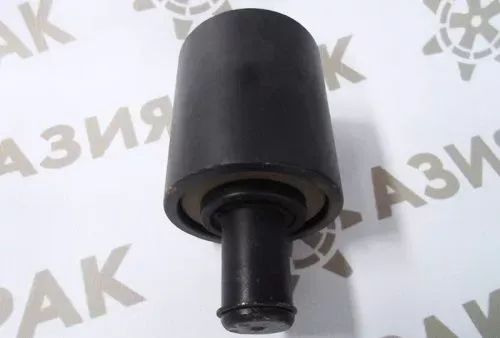 Поддерживающий каток на Komatsu PC50 фото 3 Поддерживающий каток на Komatsu PC50 фото 3