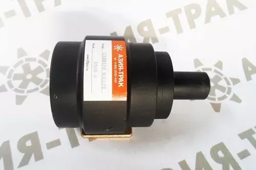 Поддерживающий каток на Hitachi EX60-5 Поддерживающий каток на Hitachi EX60-5