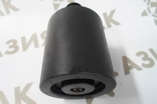 Поддерживающий каток на Komatsu PC50 фото 4 Поддерживающий каток на Komatsu PC50 фото 4