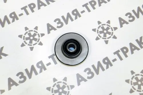 Подушка двигателя Komatsu PC300-3/5/6/7/360-7 R215-7/R225-7 D102xH45 передняя