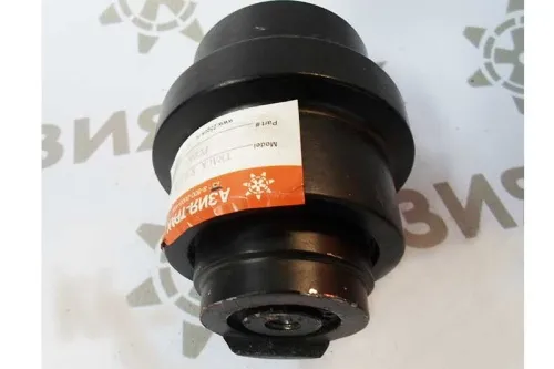 Опорный каток на Komatsu PC05 фото 4