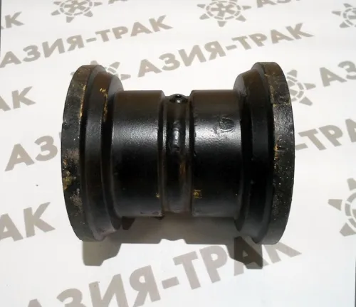 Опорный каток на Yanmar B6 Опорный каток на Yanmar B6