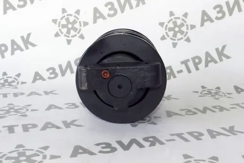 Опорный каток на Takeuchi TB145 (1) фото 2 Опорный каток на Takeuchi TB145 (1) фото 2