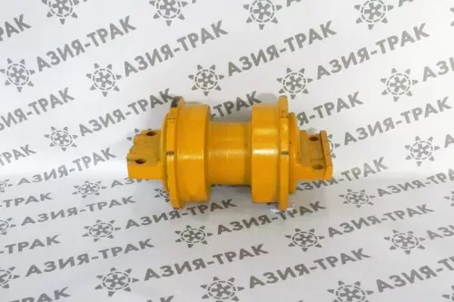 Опорный каток на Komatsu D85A Опорный каток на Komatsu D85A