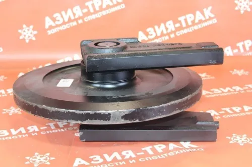 Колесо направляющее (ленивец) переднее JCB 3TS-8T/150T/205T/200T/225T/260T/280T/300T/320T/330T Колесо направляющее (ленивец) переднее JCB 3TS-8T/150T/205T/200T/225T/260T/280T/300T/320T/330T