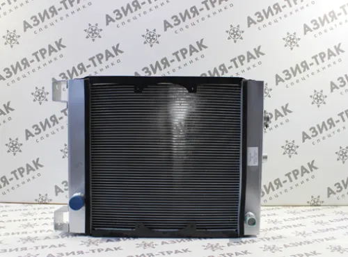 Радиатор охлаждения двигателя Komatsu D31 Радиатор охлаждения двигателя Komatsu D31