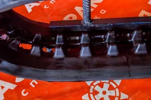 Резиновая гусеница 200x72x35 фото 3