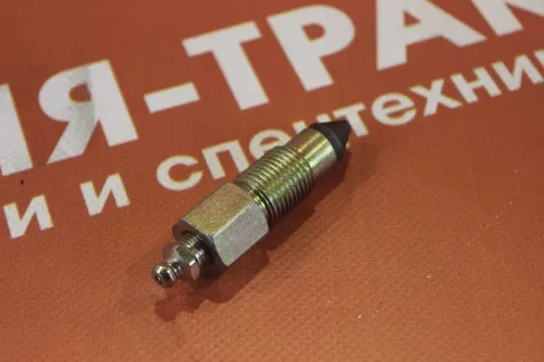 Болт для приводной звезды 16*2*40
