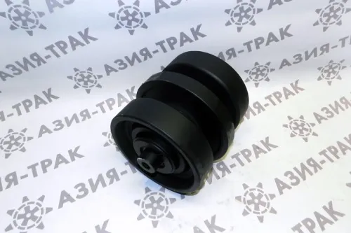 Опорный каток на Bobcat T630
