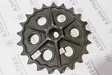 Звезда приводная на Kubota KH120 Звезда приводная на Kubota KH120