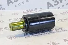 Поддерживающий каток на KOBELCO SK42 (1) Поддерживающий каток на KOBELCO SK42 (1)