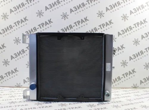 Радиатор охлаждения двигателя Komatsu D31 Радиатор охлаждения двигателя Komatsu D31