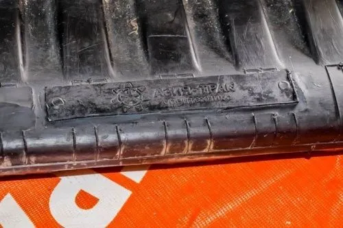 Резиновая гусеница 300x52,5x86W фото 4 Резиновая гусеница 300x52,5x86W фото 4