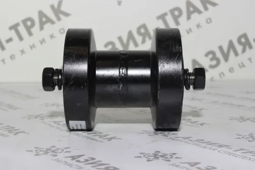 Опорный каток на Yanmar C20R
