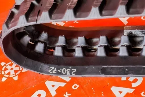 Резиновая гусеница 230x72x42 фото 3 Резиновая гусеница 230x72x42 фото 3