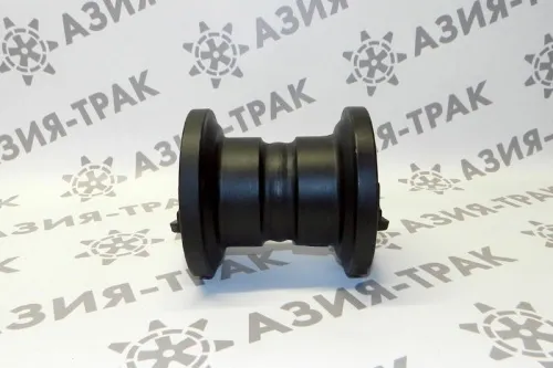 Опорный каток на Komatsu PC28 двубортный резин. гусеницы. фото 2