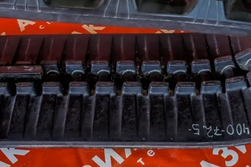 Резиновая гусеница 400x72,5x76W фото 3 Резиновая гусеница 400x72,5x76W фото 3