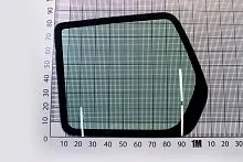 Стекло верхнее правое переднее Hyundai R140IC-8 Стекло верхнее правое переднее Hyundai R140IC-8