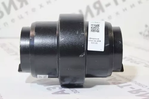 Опорный каток на JCB 805 (2)