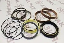 Ремкомплект гидроцилиндра стрелы Kobelco SK045-1 Ремкомплект гидроцилиндра стрелы Kobelco SK045-1