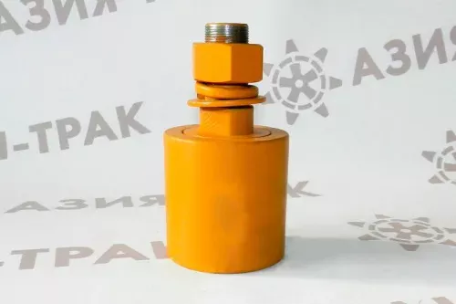 Поддерживающий каток на Kubota K030(1) Поддерживающий каток на Kubota K030(1)