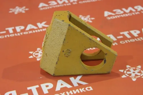 67NA31180 Защита межзубъевая Caterpillar 330