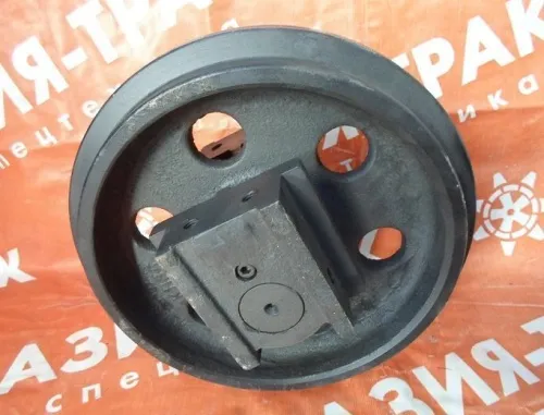 Колесо направляющее (ленивец) Kubota K030 Колесо направляющее (ленивец) Kubota K030