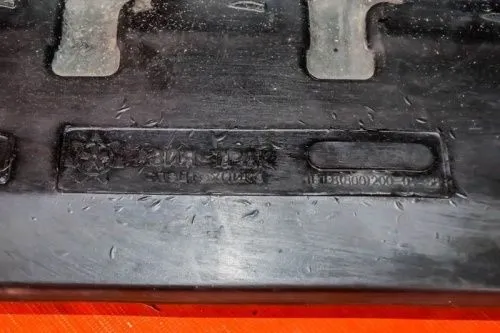 Резиновая гусеница 300x52,5x74W фото 4