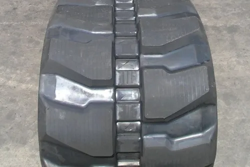 Резиновая гусеница 450x81x82W