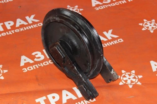 Колесо направляющее (ленивец) Bobcat E25