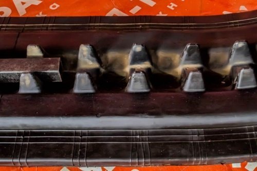 Резиновая гусеница 320x90x56 фото 3 Резиновая гусеница 320x90x56 фото 3