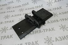 Звено цепи гусеничной с траком Hitachi EX70 Звено цепи гусеничной с траком Hitachi EX70