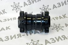 Опорный каток на Komatsu PC20-3 (3 отверстия)