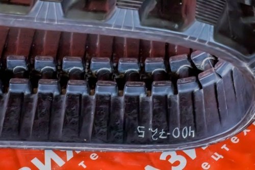 Резиновая гусеница 400x72,5x68W фото 3 Резиновая гусеница 400x72,5x68W фото 3