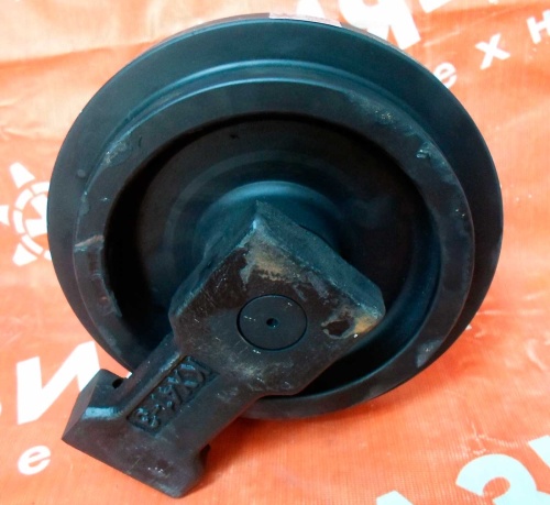 Колесо направляющее (ленивец) Kubota KX41 Колесо направляющее (ленивец) Kubota KX41