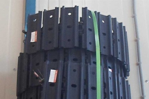 Гусеница металлическая Komatsu PC15 (230/37L) Гусеница металлическая Komatsu PC15 (230/37L)