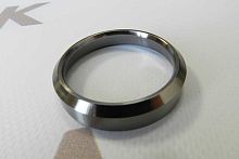 Седло впускного клапана ДВС Komatsu 4D95 к-т 4 шт. Седло впускного клапана ДВС Komatsu 4D95 к-т 4 шт.