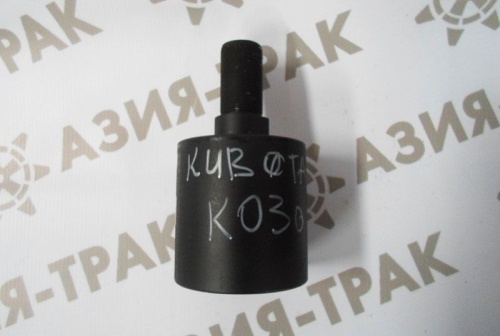 Поддерживающий каток на Kubota K030 фото 4