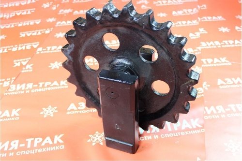 Колесо направляющее (ленивец) JCB 803 / 8030 / 8035 (1)