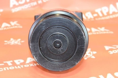 Поддерживающий каток на Hitachi ZX210/ZX240 фото 2 Поддерживающий каток на Hitachi ZX210/ZX240 фото 2