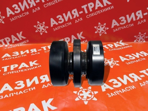 Опорный каток на Bobcat T62 (OEM) фото 2