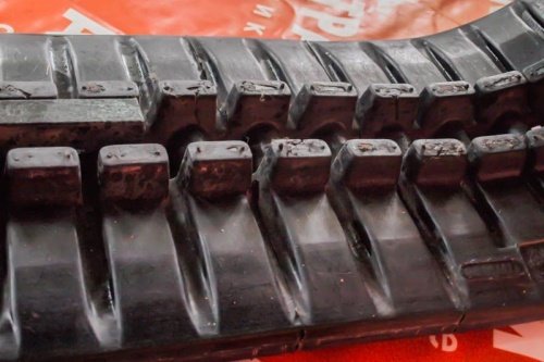 Резиновая гусеница 300x52,5x82W фото 3