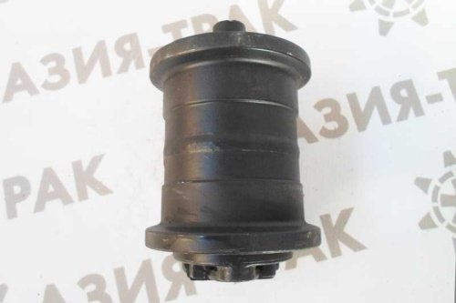 Опорный каток на Komatsu PC40.7 фото 6 Опорный каток на Komatsu PC40.7 фото 6