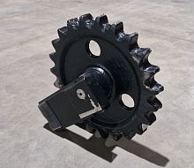 Колесо направляющее (ленивец) JCB 803 / 8030 / 8035 (OEM) (1) Колесо направляющее (ленивец) JCB 803 / 8030 / 8035 (OEM) (1)