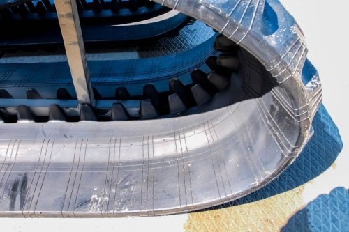 Резиновая гусеница 700x100x96 фото 3