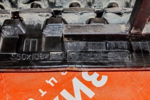 Резиновая гусеница 350x108x42 фото 4 Резиновая гусеница 350x108x42 фото 4