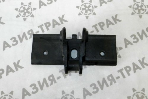 Звено цепи гусеничной с траком Komatsu PC30 (300mm) с болтами фото 2 Звено цепи гусеничной с траком Komatsu PC30 (300mm) с болтами фото 2