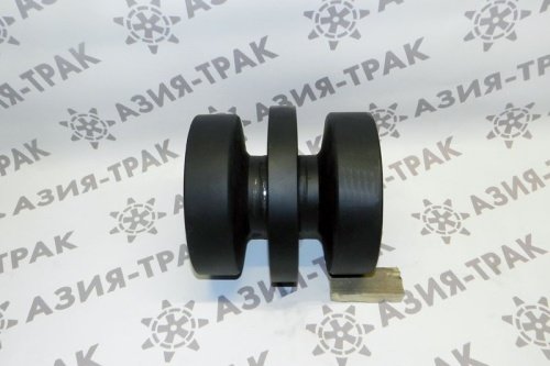 Опорный каток на Bobcat T62