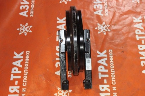 Колесо направляющее (ленивец) Hitachi EX55UR фото 3