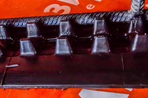 Резиновая гусеница 180x60x40 фото 3